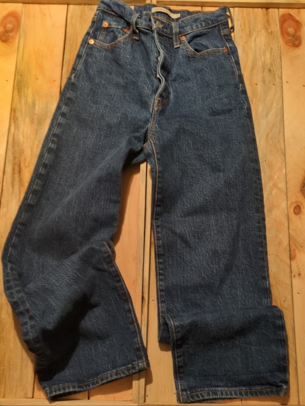 Levis ribcage straight jeans